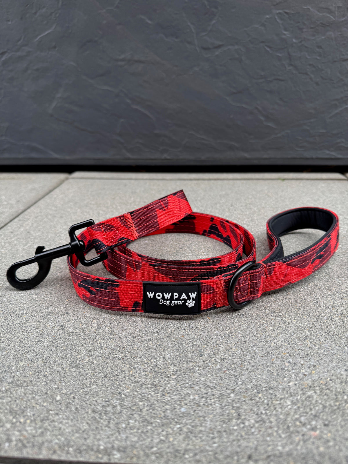 Guinzaglio standard per cani M, lunghezza 1,5m, mimetico rosso