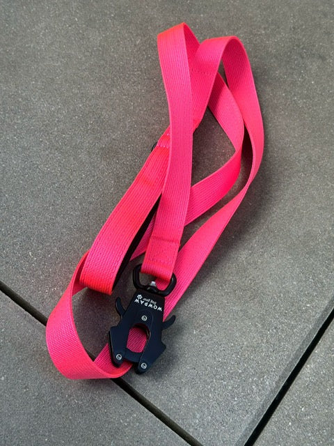 Taktische Hundeleine SOFTLINE mit Froschkarabiner Länge 1,5m Neonpink