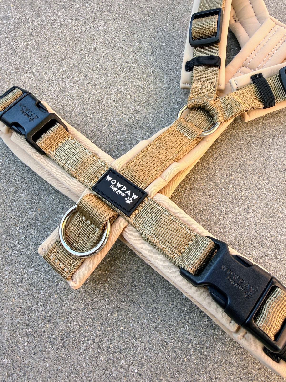 Hochwertiges Hundegeschirr FLOW Sand Olive Edition