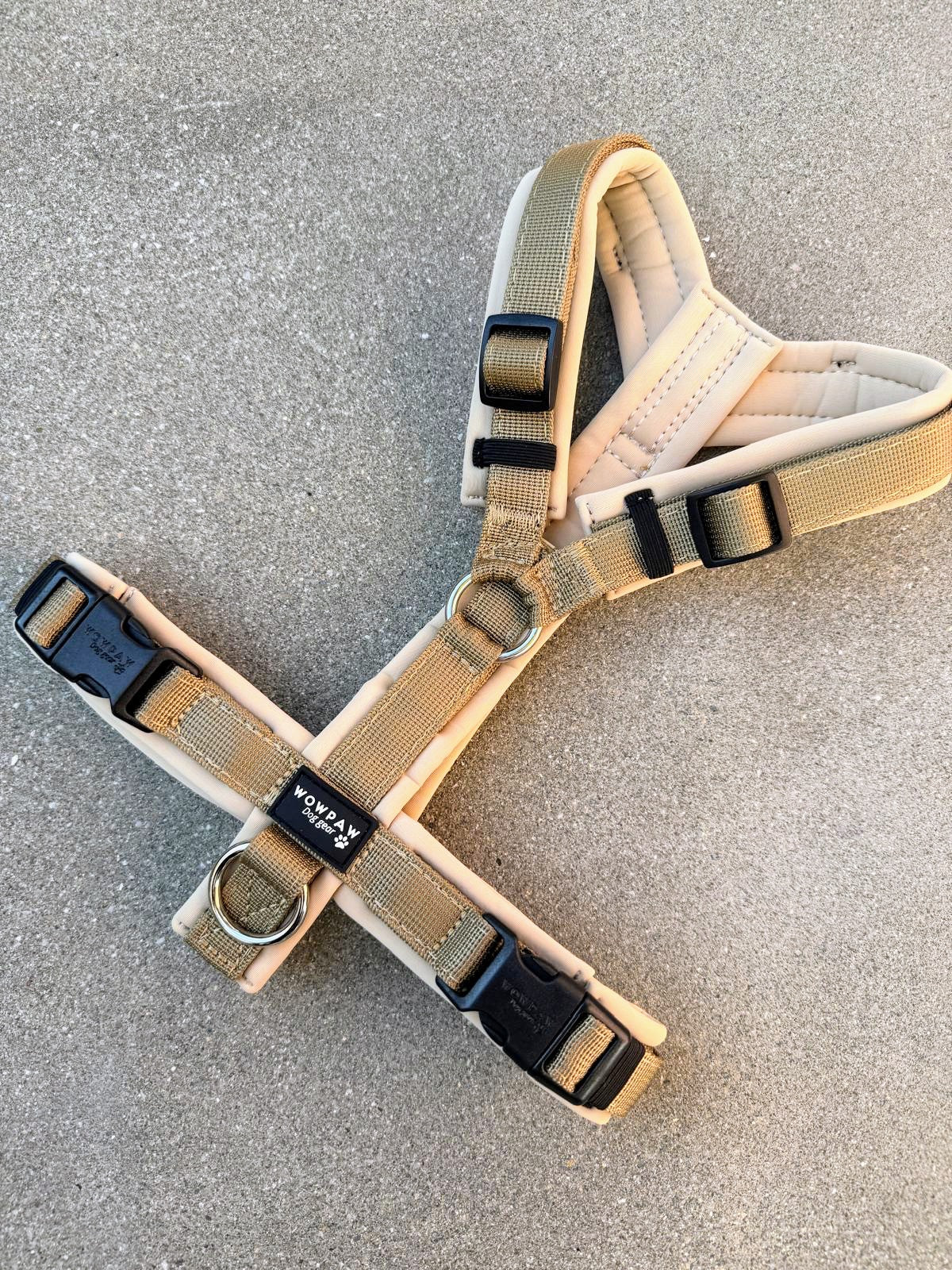 Hochwertiges Hundegeschirr FLOW Sand Olive Edition