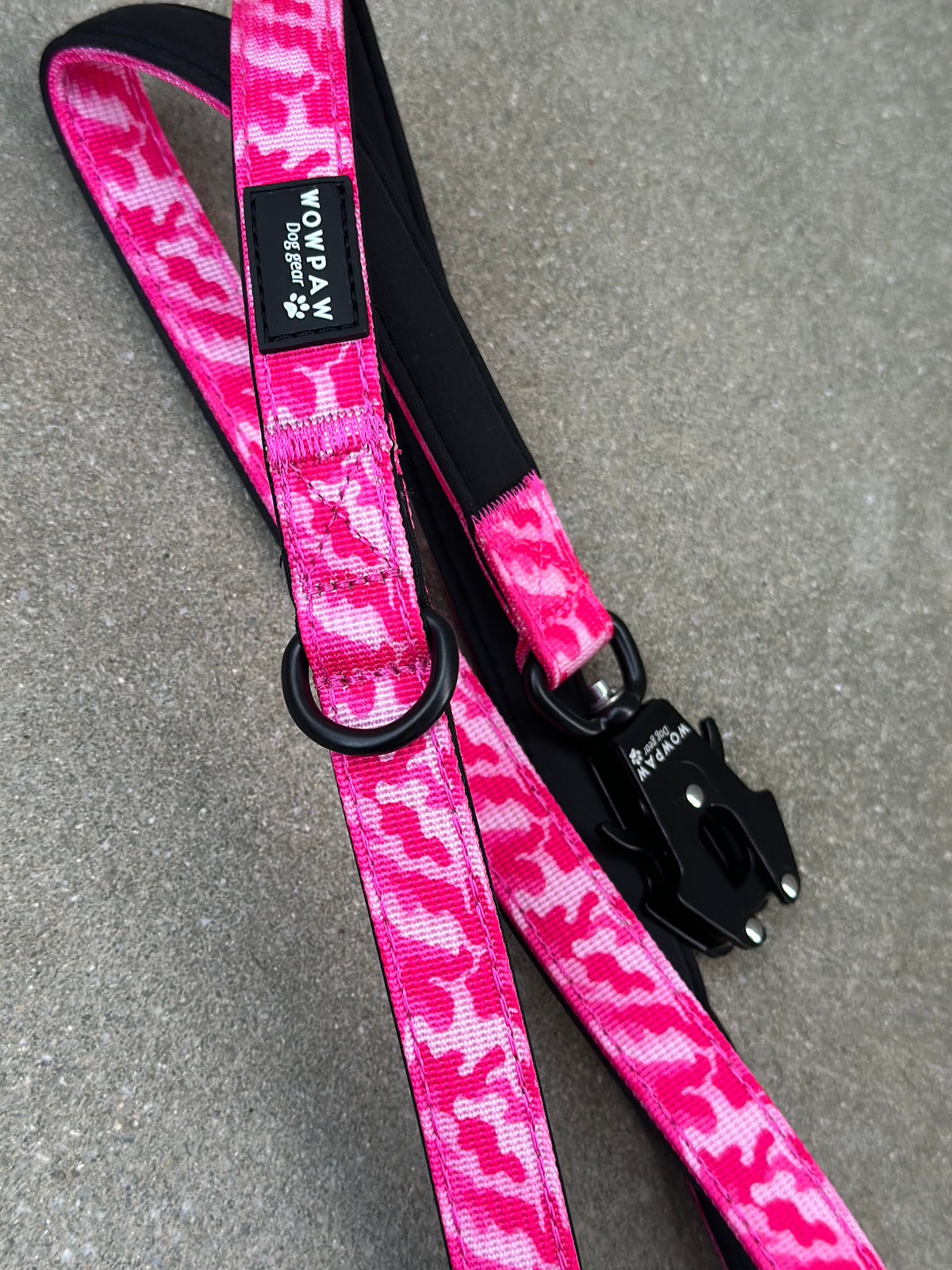 Taktische Hundeleine ULTRA LIGHT Pink-Camouflage, Länge 1,5m mit Medium-Froschkarabiner