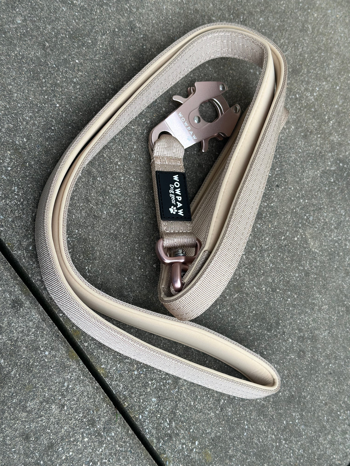 Taktische Hundeleine ULTRA LIGHT Beige Edition 360° drehbar Länge 1,8m