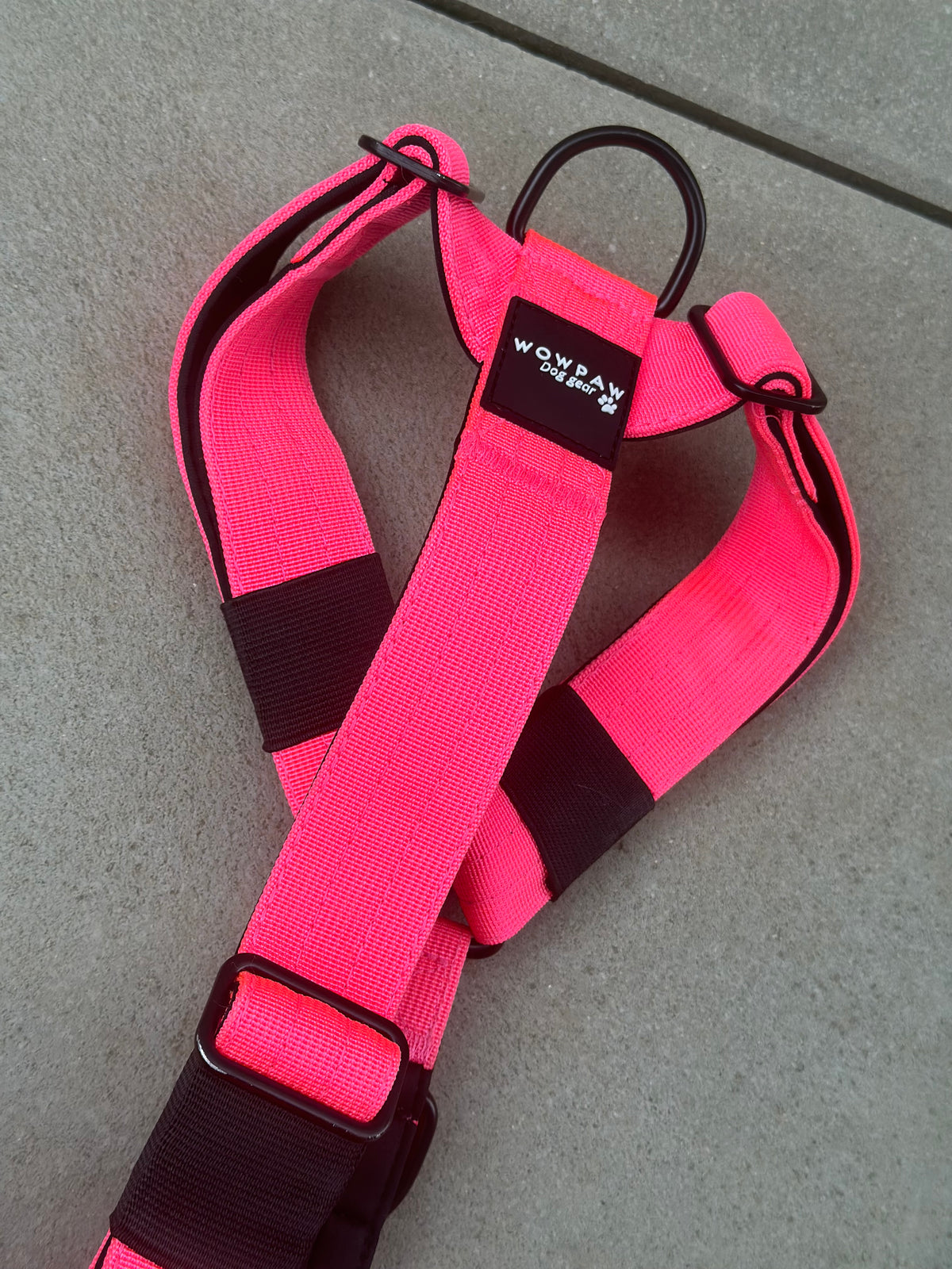 Hochwertiges Hundegeschirr M Neonpink