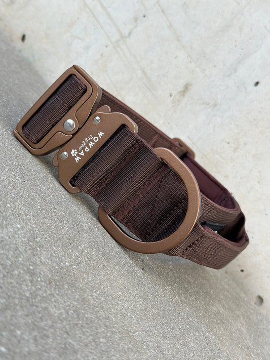 Hochwertiges taktisches Hundehalsband 5cm ULTRA LIGHT Espresso Braun Edition Größe L
