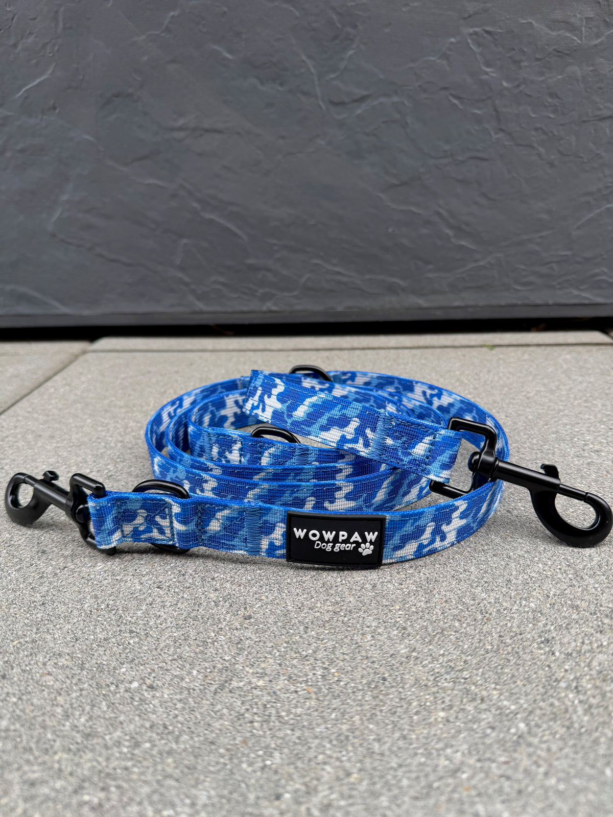 Guinzaglio standard per cani S regolabile, lunghezza 2m, mimetico blu