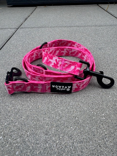 Guinzaglio standard per cani M regolabile, lunghezza 2m, mimetico rosa