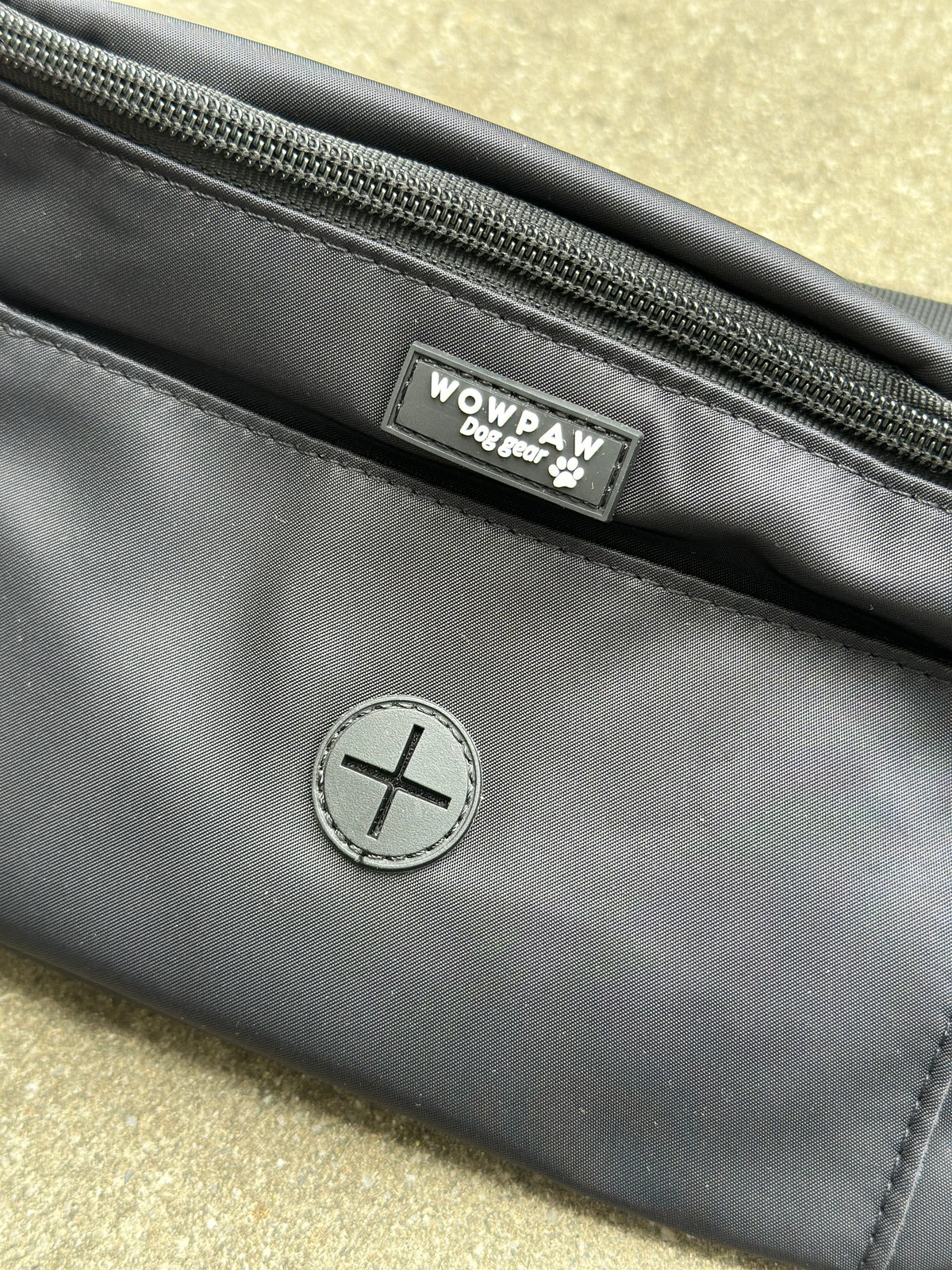Bauchtasche mit Kotbeutelspender