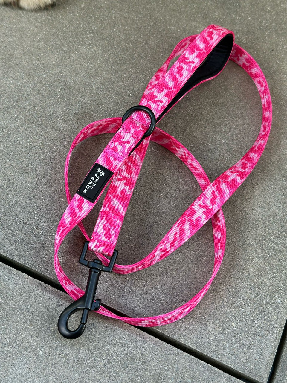 Guinzaglio standard per cani S, lunghezza 1,5m, mimetico rosa