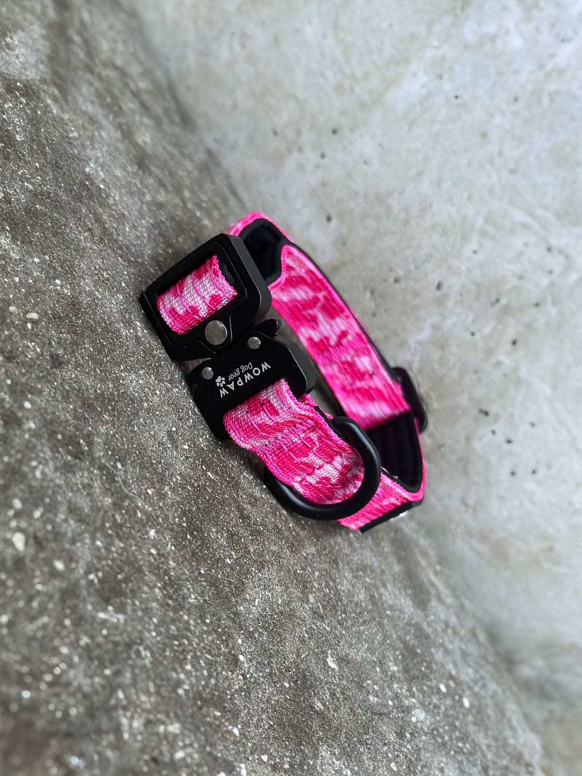 Taktisches Hundehalsband ULTRA LIGHT Pink Camouflage XXS